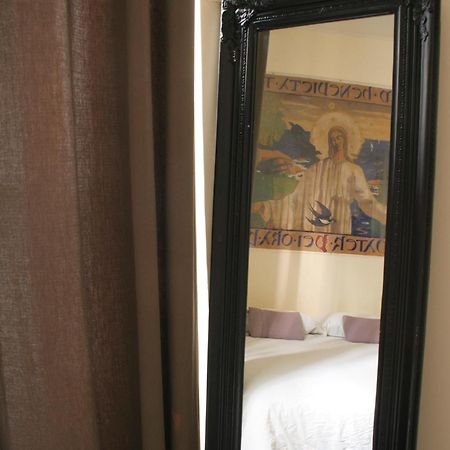Bed & Breakfast Bells Oficis Girona Ngoại thất bức ảnh